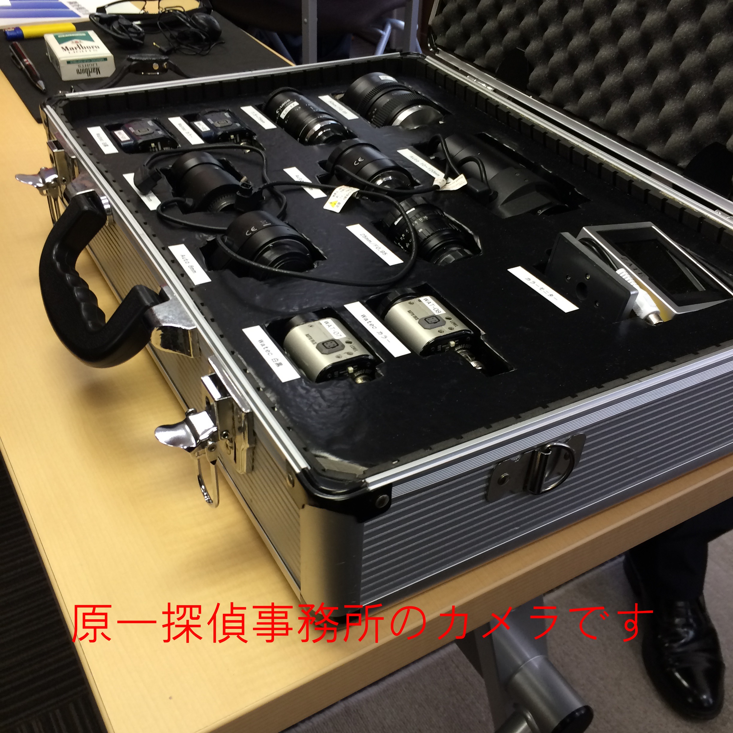 �U��,���C,����,�D�y